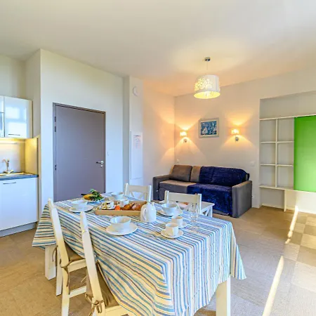 Le Chateau De Kergonano-8 By Interhome Appartement *